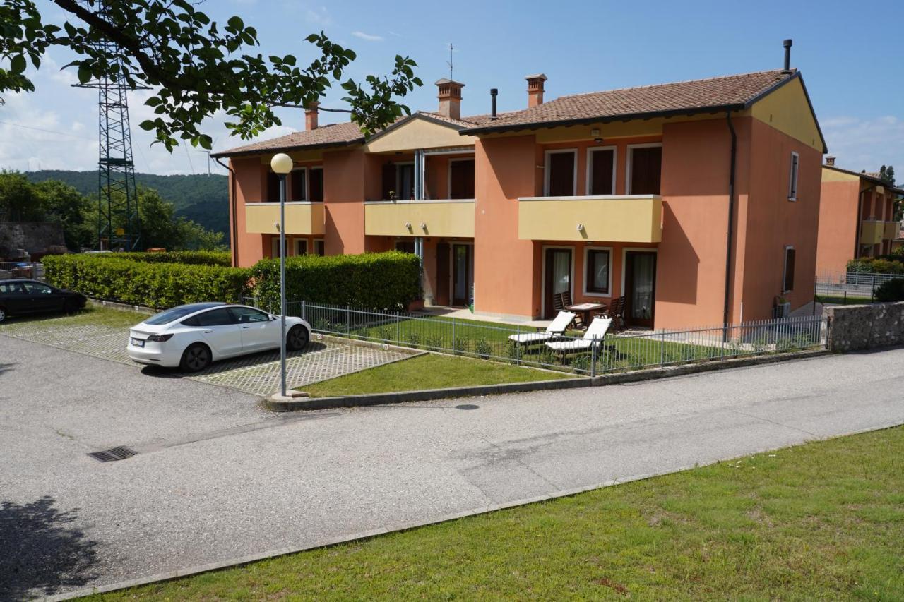 Appartamento Al Forte Rivoli Veronese ภายนอก รูปภาพ